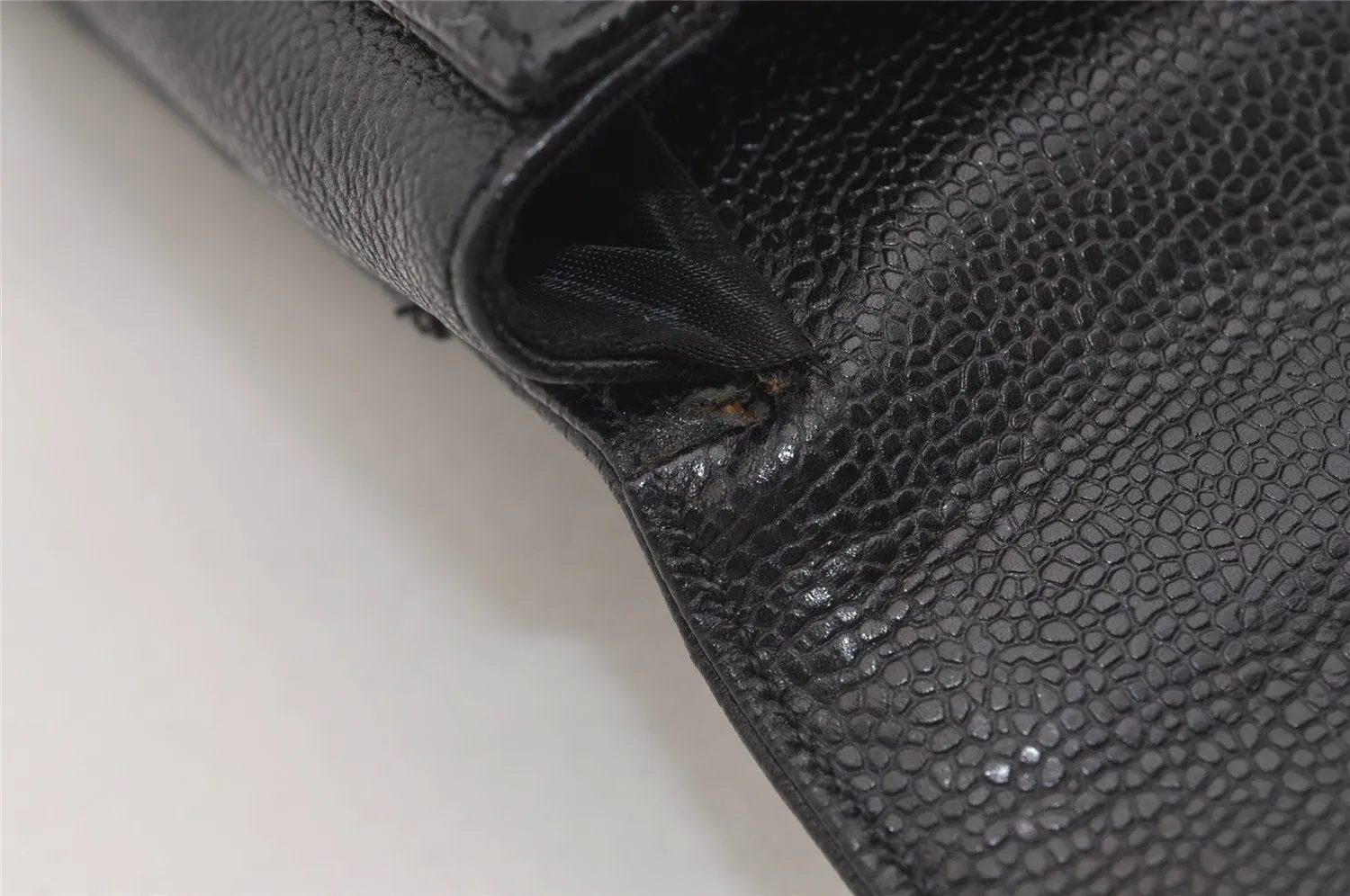 Authentic CHANEL Caviar Skin Bicolore CC Logo Briefcase Business Bag Black 6105J