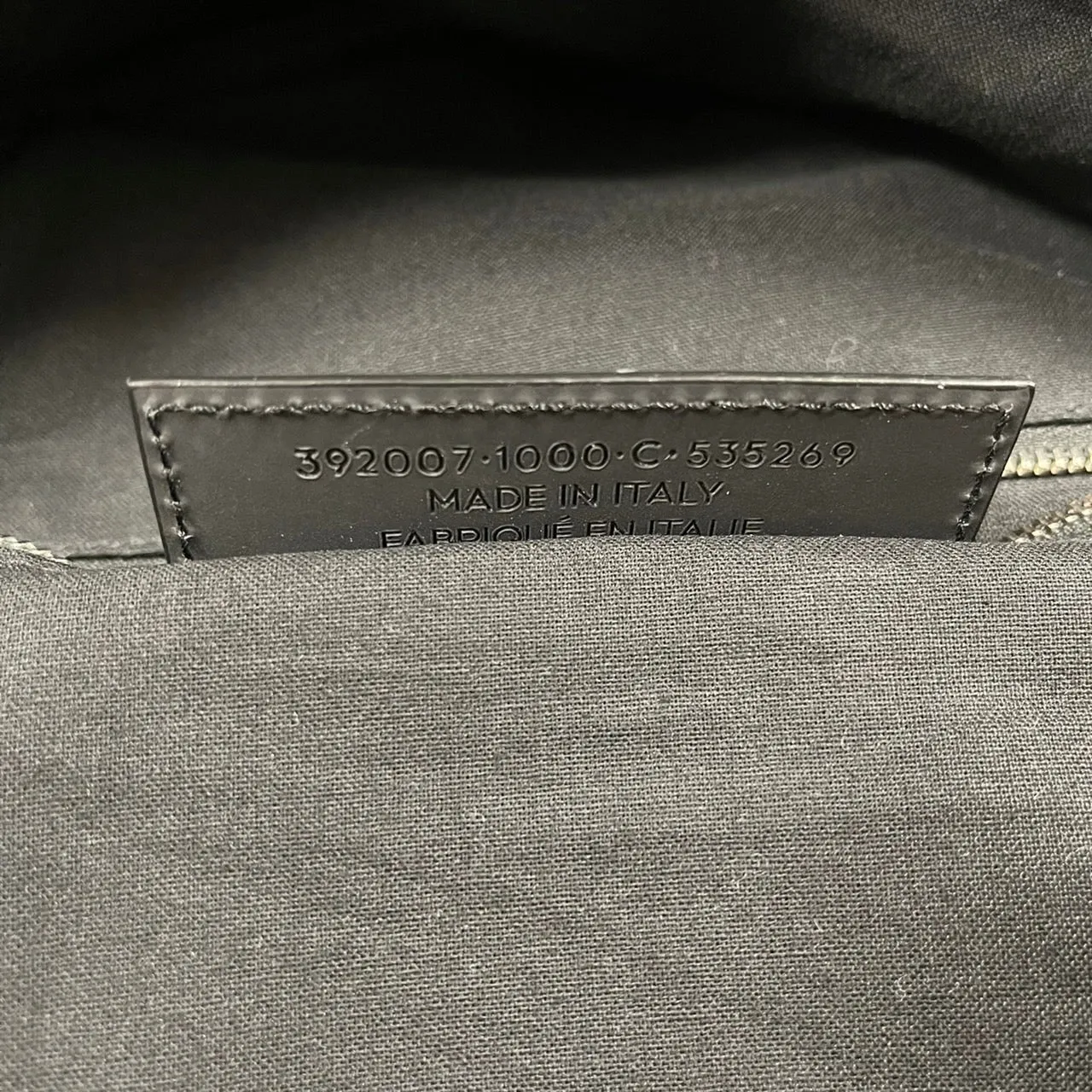 BALENCIAGA バレンシアガ ロゴキャンバスバックパック 品番：392007