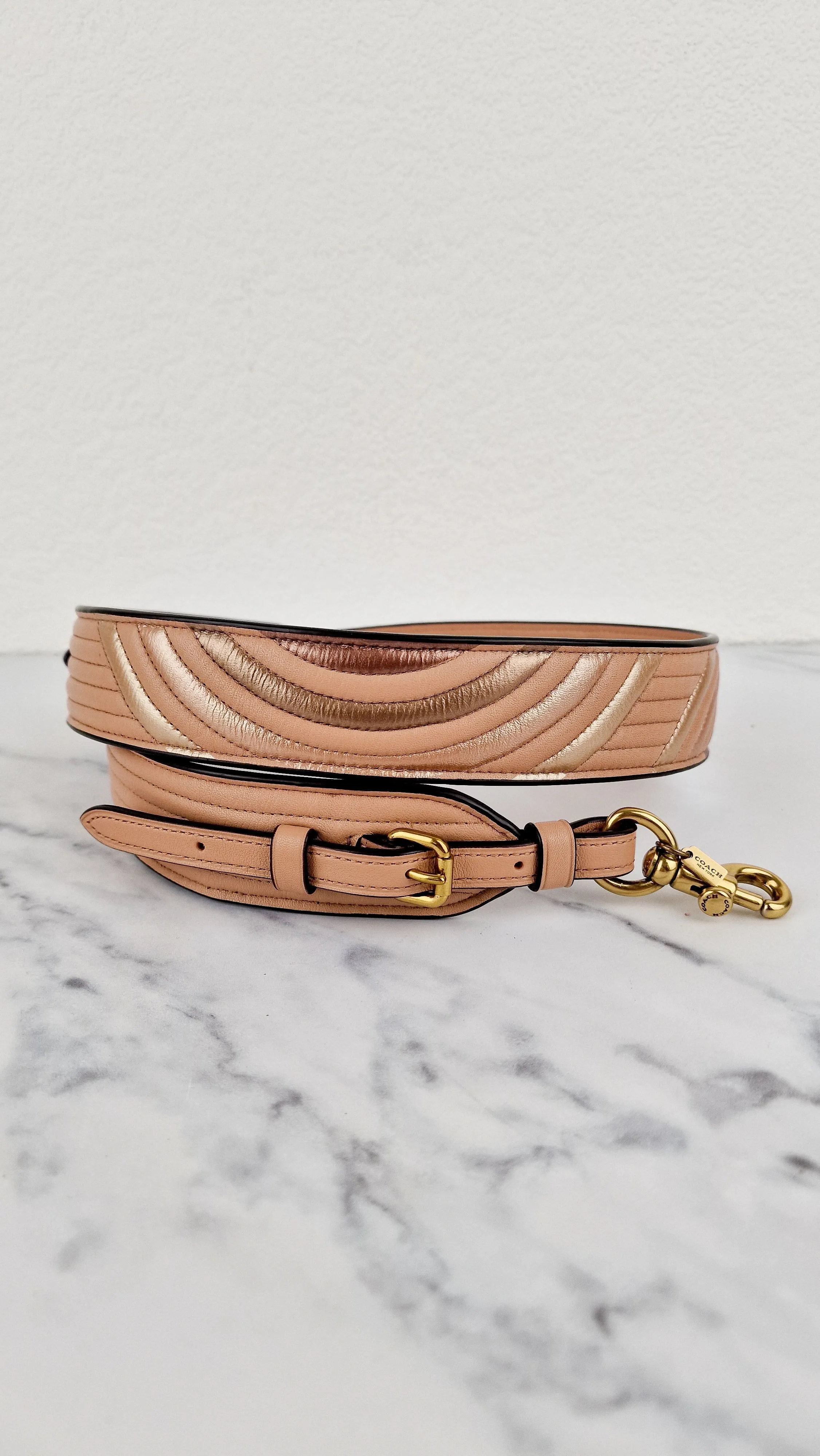 Coach Novelty Strap With Colorblock Deco Quilting Nude Pink - Beige Metallic Leather - Crossbody Shoulder Strap - Coach 68812